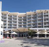 The Oaks Waterfront ResortUnit 510 - Accommodation Redcliffe