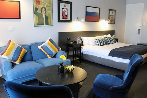 The Oriana, Orange - Accommodation Redcliffe 1