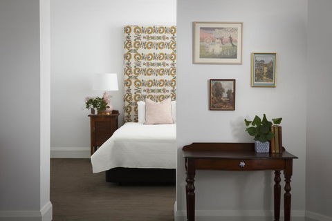 The Provincial Ballarat - Accommodation Redcliffe 0
