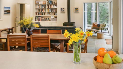 The River House - Accommodation Redcliffe 2