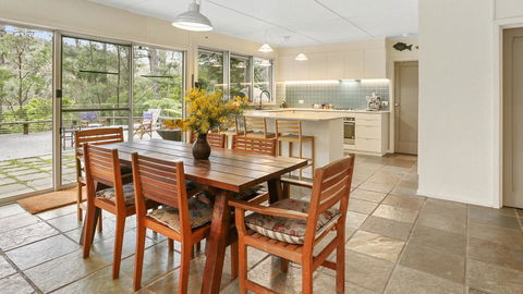 The River House - Accommodation Redcliffe 1