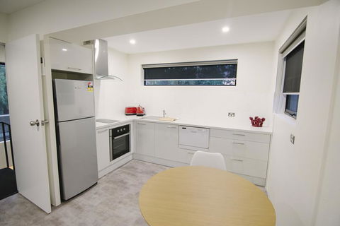 The Riverview BnB - Accommodation Redcliffe 3
