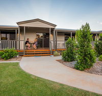 The Rocks Motel - Accommodation Redcliffe