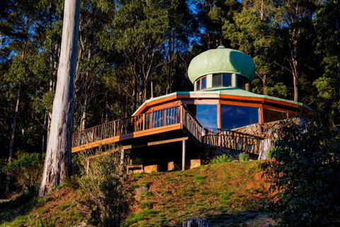 The Roundhouse - Accommodation Redcliffe 0