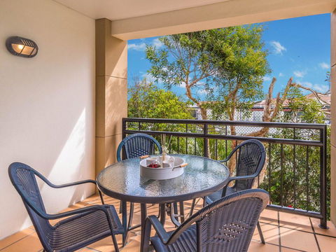 The Sands 51 - A Beach Escape - Accommodation Redcliffe 1