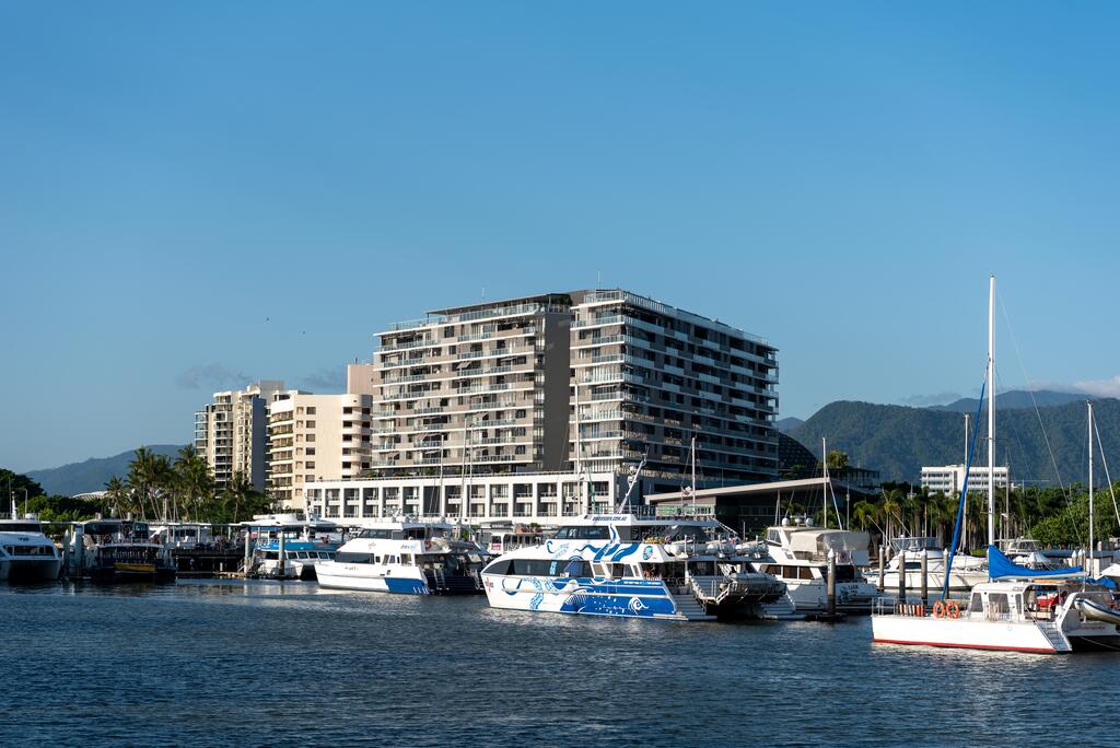 Cairns QLD Accommodation Redcliffe