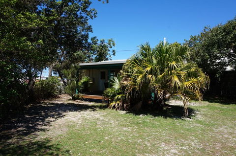 The Shack - Rainbow Beach, The Ultimate Beach Shack, 200m To Beach - Accommodation Redcliffe 0