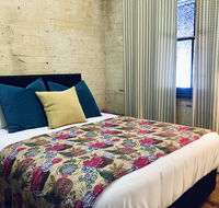 The Shopkeepers Quarters - Accommodation Redcliffe