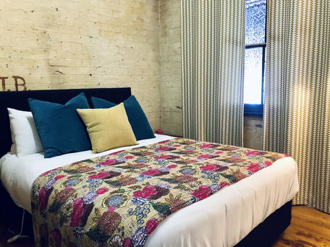 The Shopkeepers Quarters - Accommodation Redcliffe 0
