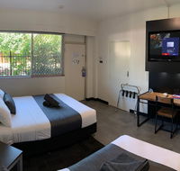 The Stuart Hotel-Motel - Accommodation Redcliffe