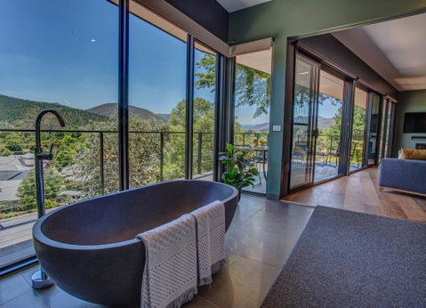 The View Bright - Accommodation Redcliffe 2
