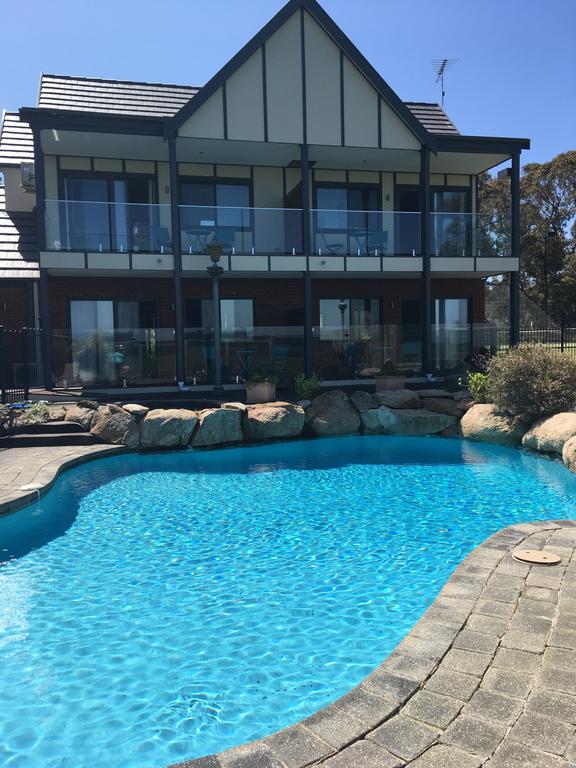 Torquay VIC Accommodation Redcliffe