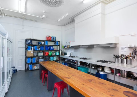 The Village Glebe - Accommodation Redcliffe 2