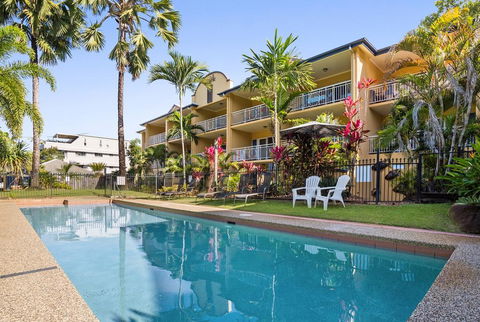 The York Beachfront Holiday Apartments - Accommodation Redcliffe 0