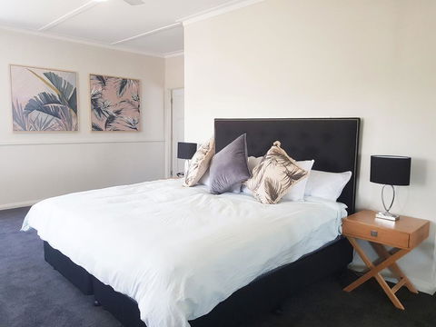 Theme Park Villas - 3 Min Drive To Movie World - Accommodation Redcliffe 0