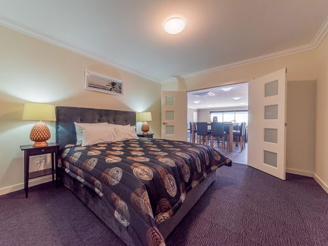 Thompson Ave Apartments - Accommodation Redcliffe 1