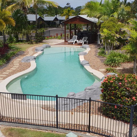 Tin Can Bay Marina Villas - Accommodation Redcliffe 2