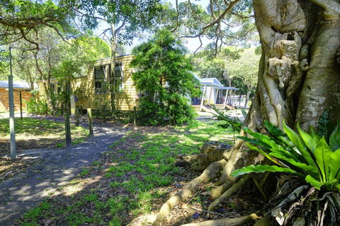 Tiona Holiday Park - Accommodation Redcliffe 3