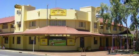Todd Tavern - Accommodation Redcliffe 1