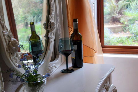 Tomah Retreat - Just RELAX - Accommodation Redcliffe 3