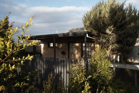 Tomfoolery Winemaker's Cottage Barossa Valley - Accommodation Redcliffe 1