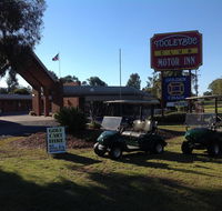 Tooleybuc Club Motor Inn - Accommodation Redcliffe
