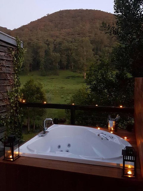 Toorongo River Chalets - Accommodation Redcliffe 3