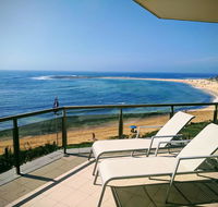 Toowoon Bay Beachfront Apartment - Accommodation Redcliffe
