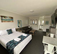 Top of the Town Motor Inn - Accommodation Redcliffe