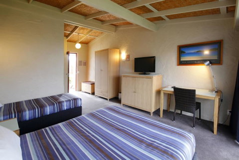Torquay Hotel/Motel - Accommodation Redcliffe 0