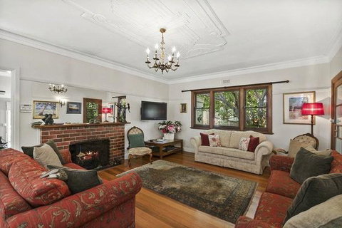 Torquay Retreats Aus - Bristol Road - Accommodation Redcliffe 0