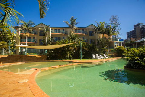 Town Beach Beachcomber Resort - Accommodation Redcliffe 0
