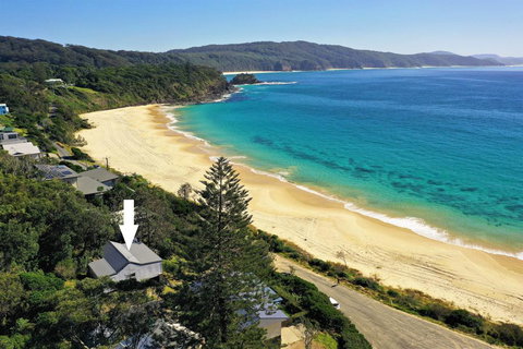 TRADEWINDS - Accommodation Redcliffe 0