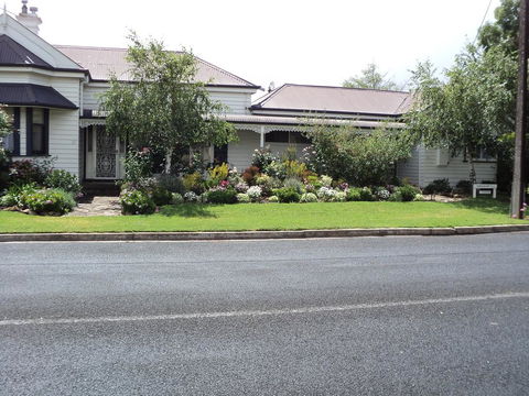 Travellers Rest B&B - Accommodation Redcliffe 1