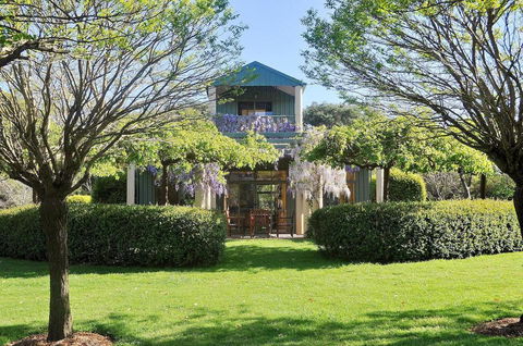 Tree Elle Retreat - Accommodation Redcliffe 0