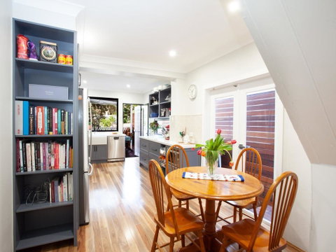 TRENDY TERRACE (H)-L'Abode - Accommodation Redcliffe 3