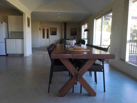 Trentham East Country Retreat - Accommodation Redcliffe 1