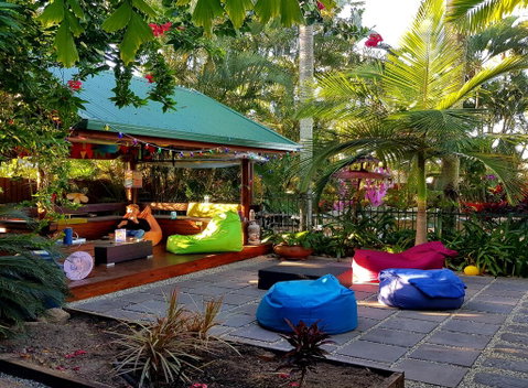 Tropic Days Boutique Hostel - Accommodation Redcliffe 2