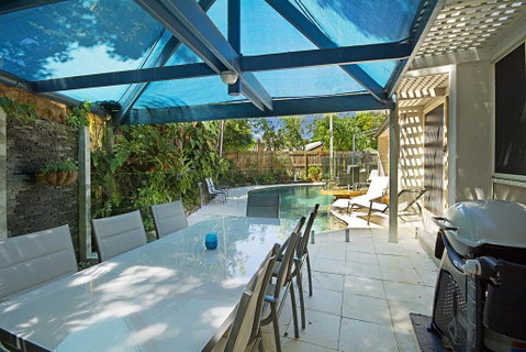 Tropical 5 Bedroom Family Getaway In Noosa Heads - Accommodation Redcliffe 2