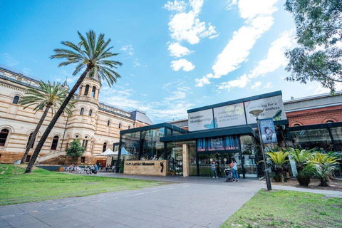 Tropicana On Bent - WiFi - Nespresso Heart Of East End - Accommodation Redcliffe 3