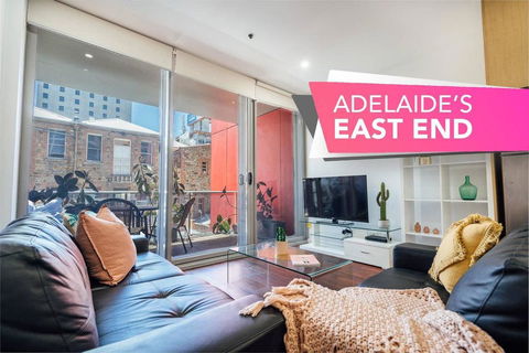 Tropicana On Bent - WiFi - Nespresso Heart Of East End - Accommodation Redcliffe 0