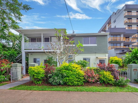 Tropical On McKenzie MK1 - Accommodation Redcliffe 1