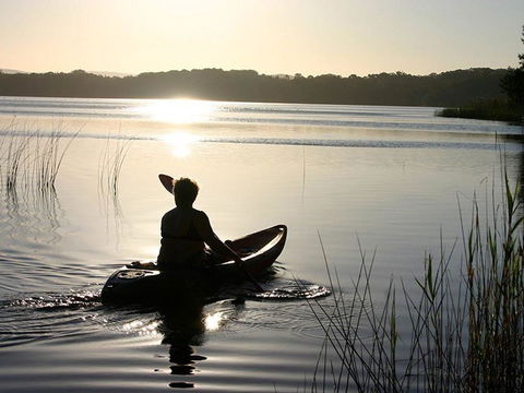 Tuppy's On The Lake - Accommodation Redcliffe 1