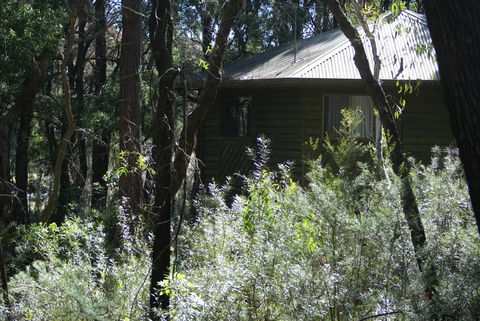 Twin Falls Bush Cottages - Accommodation Redcliffe 0