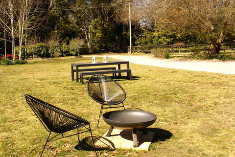 Twin Falls Bush Cottages - Accommodation Redcliffe 1
