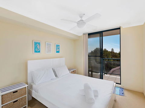 Twin Shores 67 - Accommodation Redcliffe 2