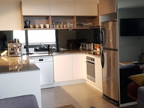 Twin Towers 701A - Accommodation Redcliffe 1