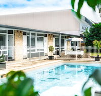 Twin Willows Hotel - Accommodation Redcliffe