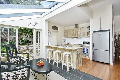 Two Bedroom Apartment Edwin Street - Accommodation Redcliffe 3