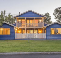 Ultramarine - Accommodation Redcliffe